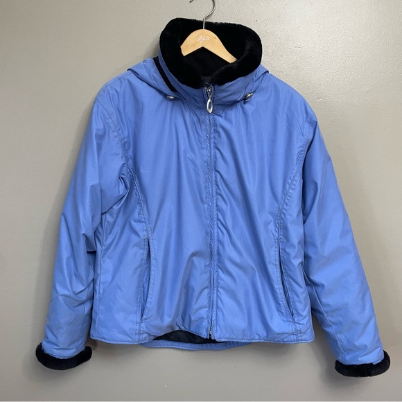 Obermeyer Jackets & Blazers - Vintage Obermeyer women’s size 12 Northern Lights Ski Jacket Jackie faux fur